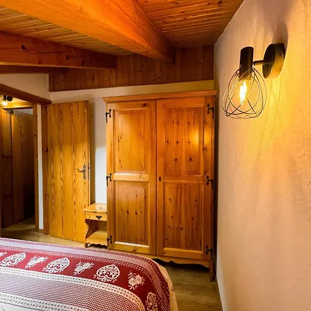 Penia 2-3 By Interhome Апартаменти Канацеї