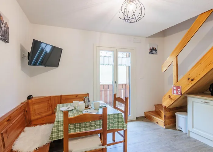 Penia 2-3 By Interhome 卡纳泽伊